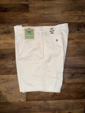 Docker men’s New perfect shorts with hidden security pocket
